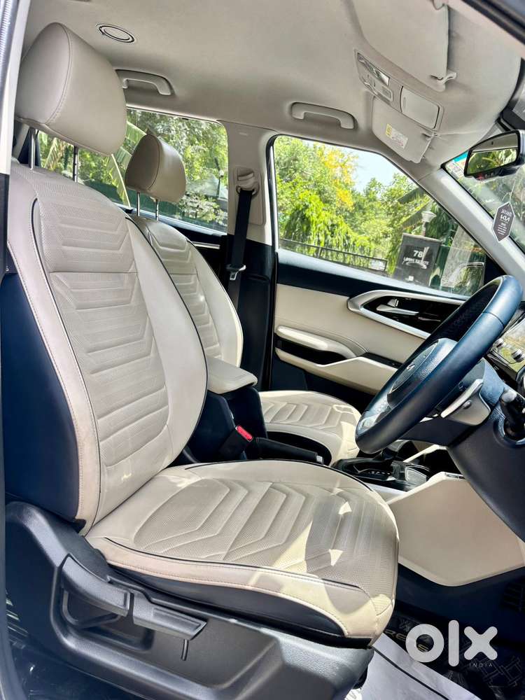 Kia Carens 1.5 Luxury Plus Diesel At 7 Str, 2023, Diesel