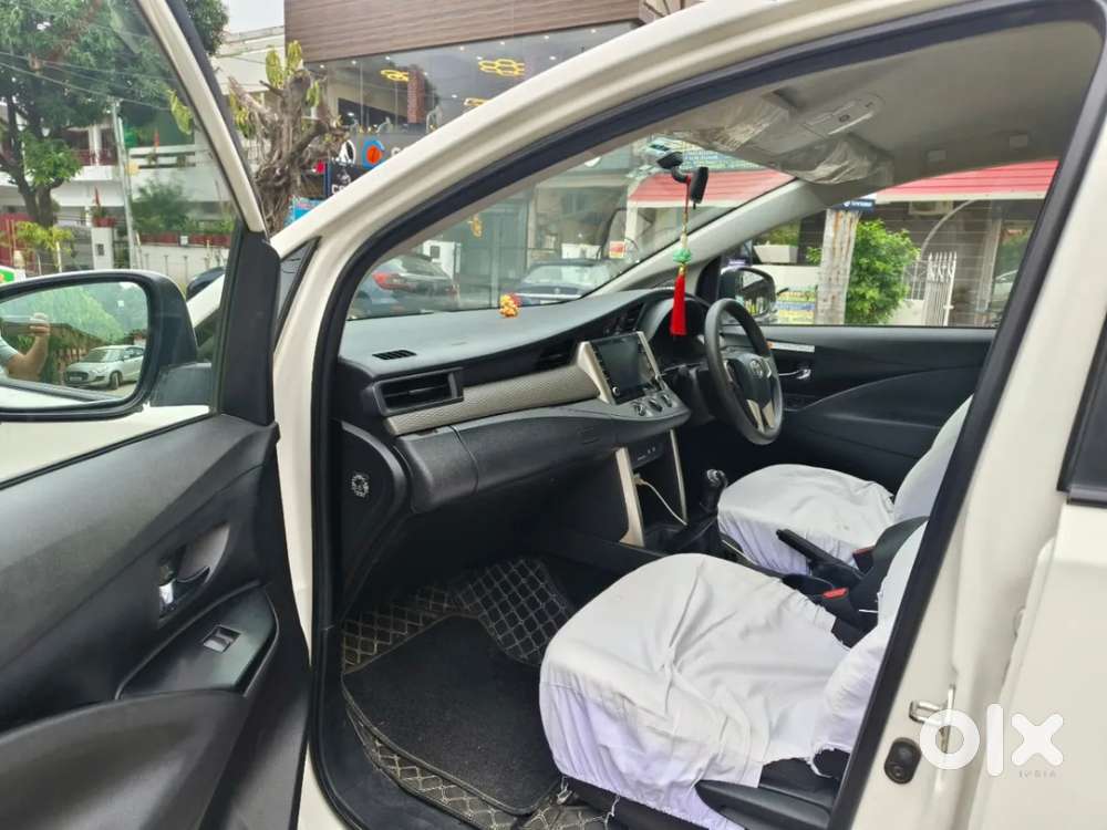 Toyota Innova Crysta 2.4 G Mt 7 Str, 2021, Diesel