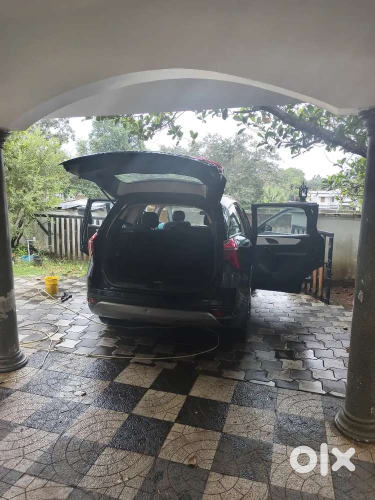 Mahindra Xuv700 Diesel 2024