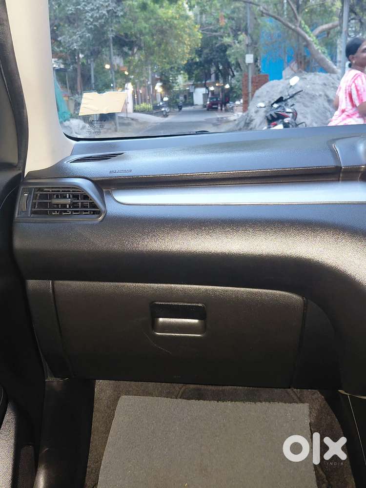 Maruti Suzuki Swift Vxi + Manual, 2020, Petrol