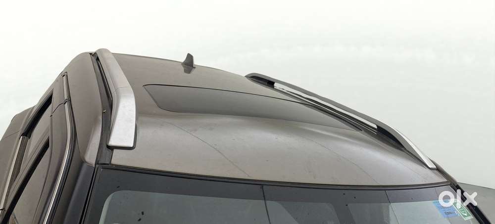 Maruti Suzuki Brezza 1.5 Zxi At Smart Hybrid, 2022, Petrol