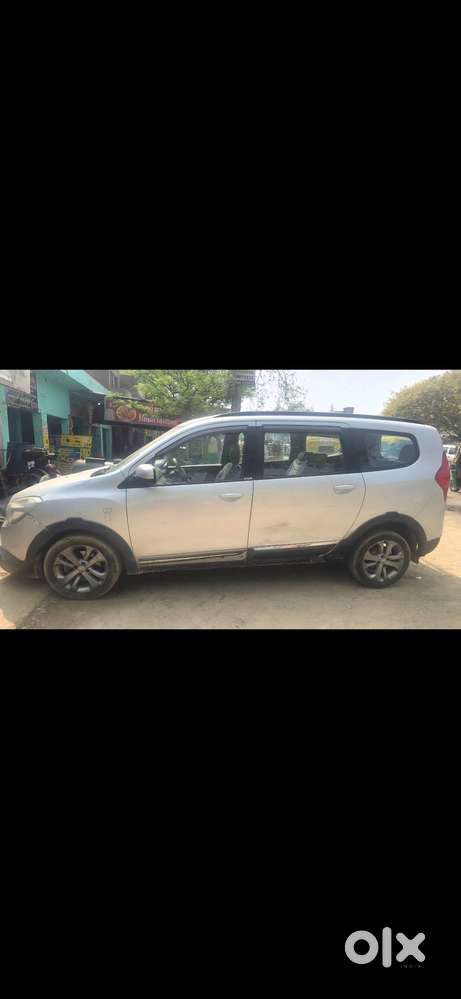 Renault Lodgy 2017 Diesel 115212 Km Driven