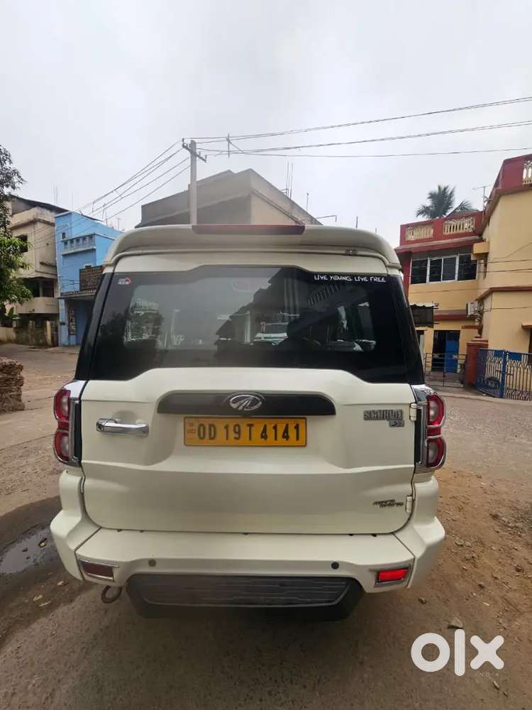 Mahindra Scorpio Classic 2021