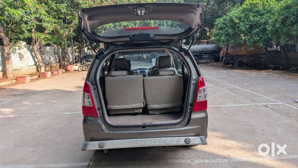Toyota Innova 2.5 V 7 Str, 2016, Diesel