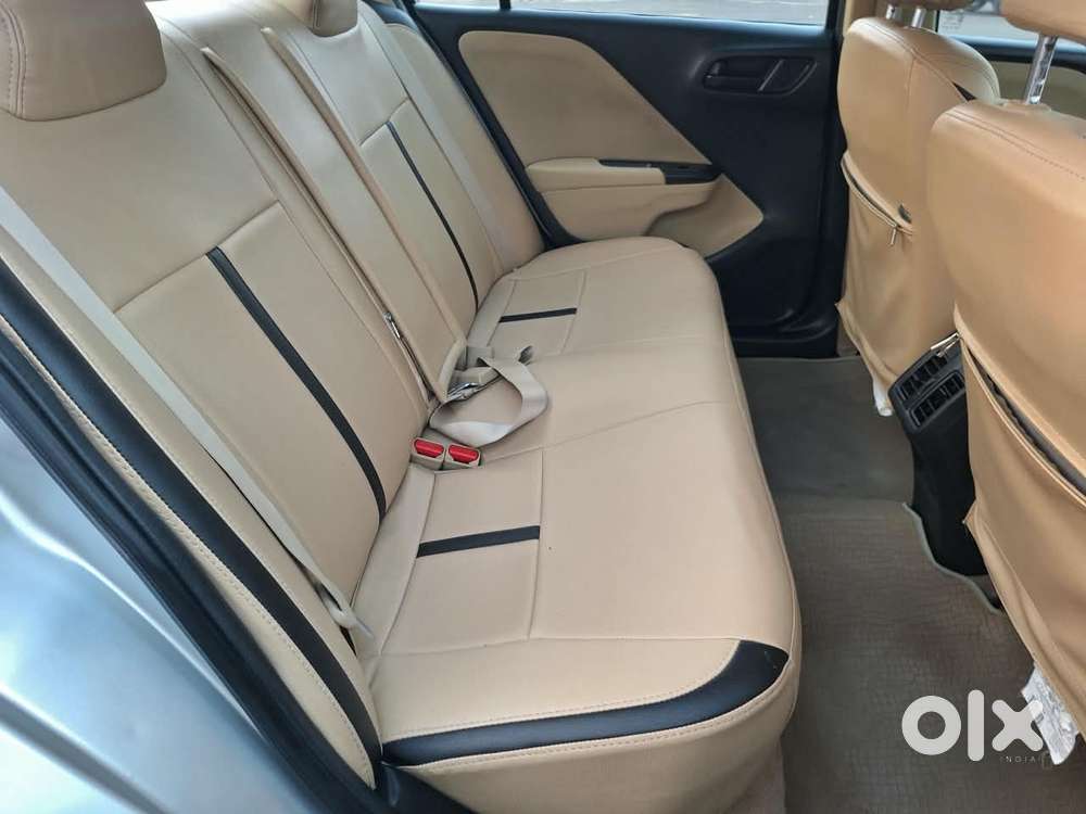 Honda City V Petrol Cvt, 2016