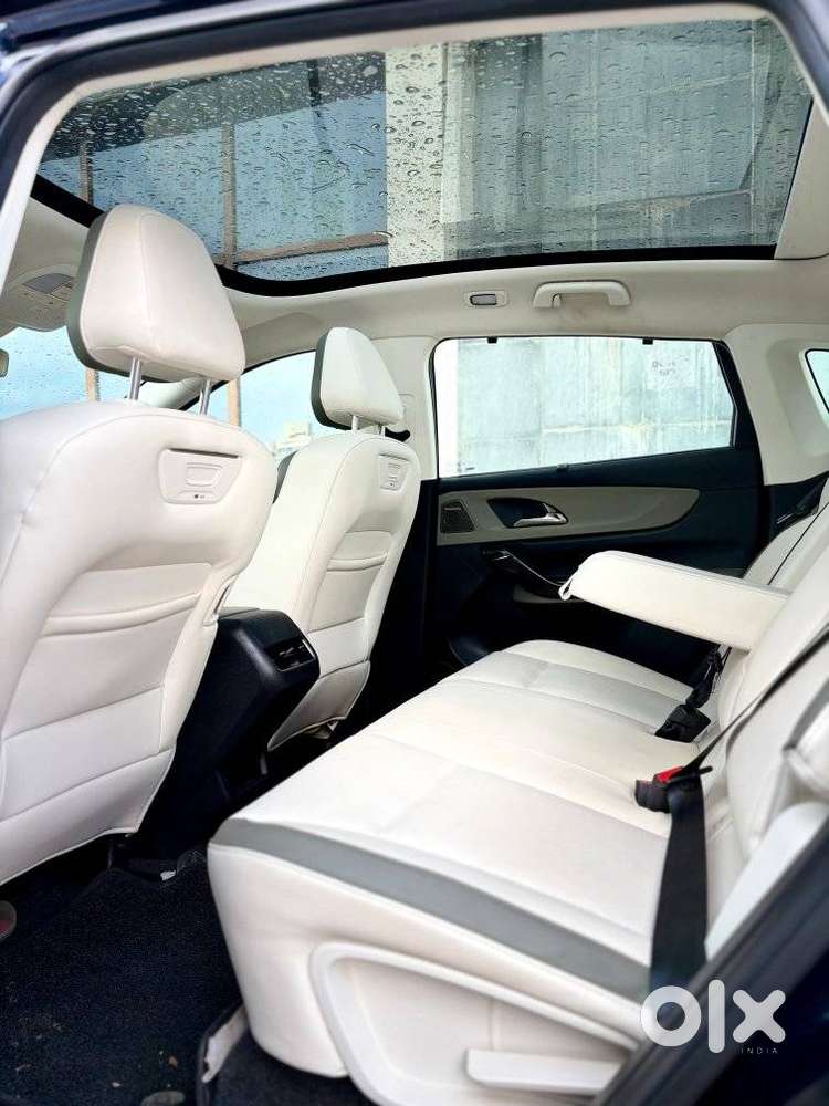 Mahindra Xev 9e Pack Three Select, 2025, Electric