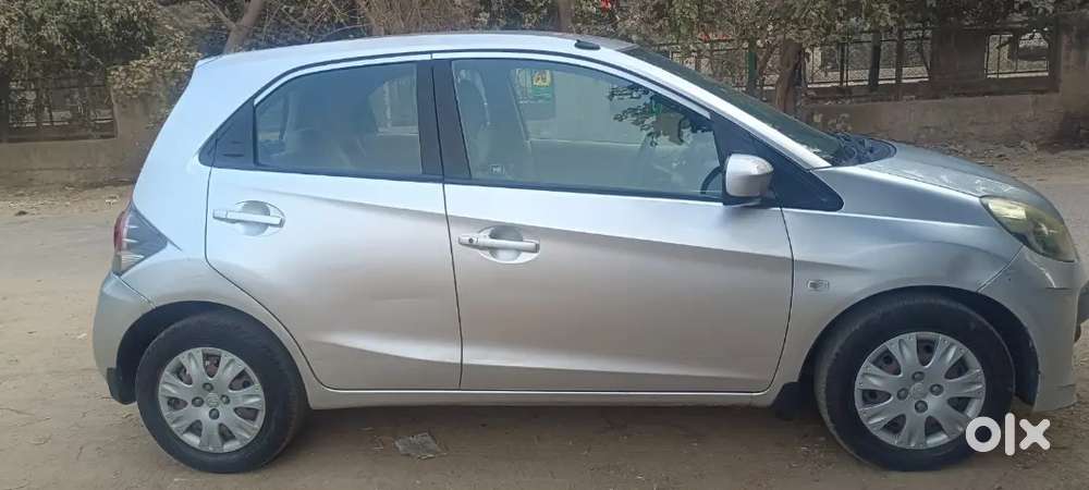 Honda Brio 2013 Petrol Well Maintained