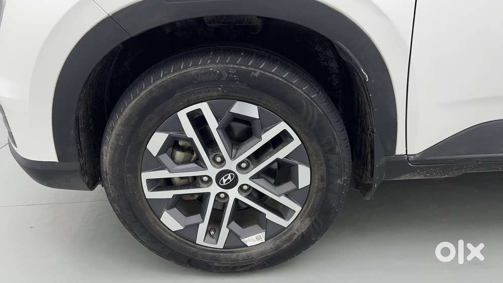 Hyundai Venue 1.0 Sx (o) Turbo Dct, 2023, Petrol