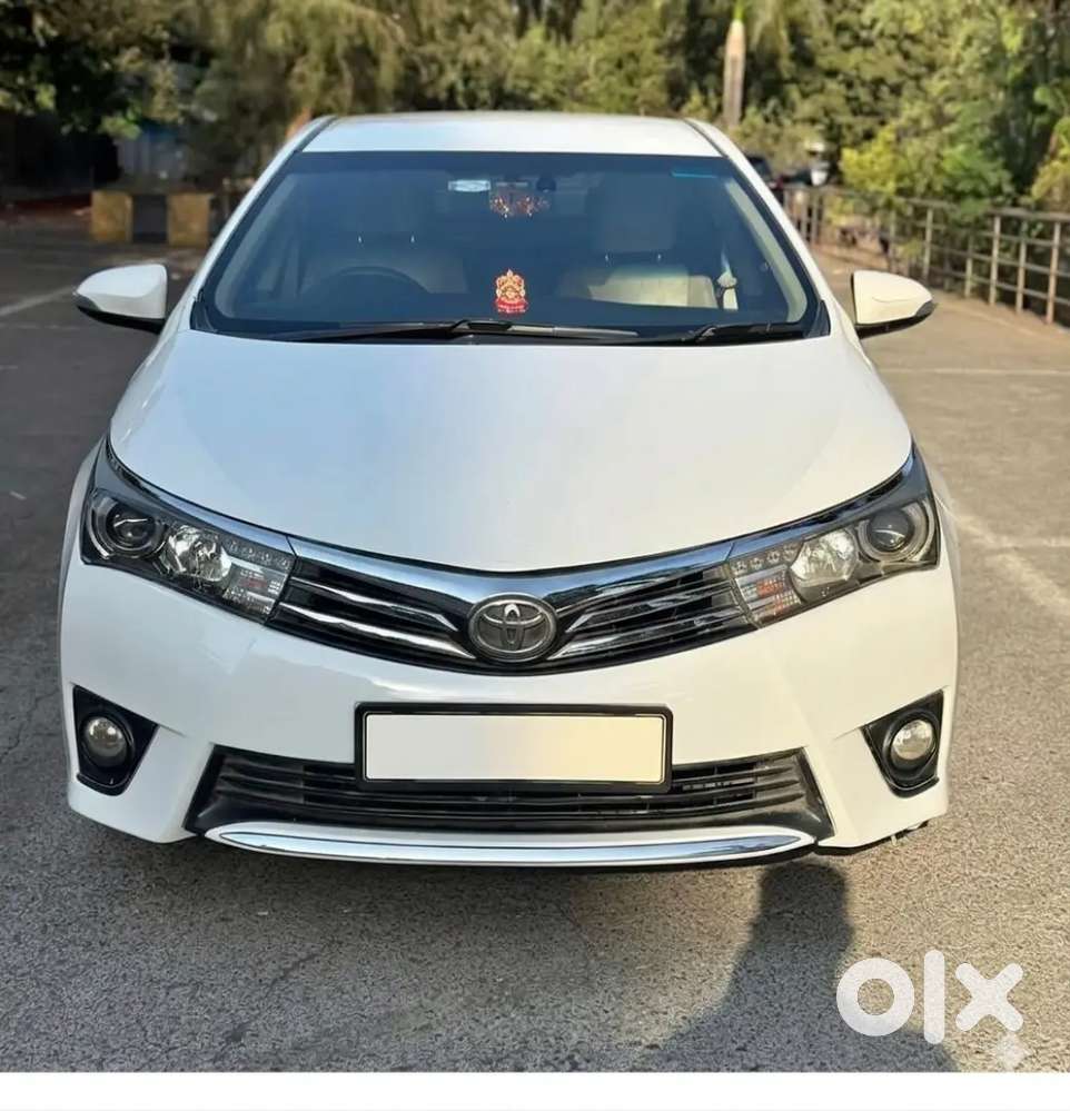 Toyota Corolla Altis 2014 Cng & Hybrids 90000 Km Driven