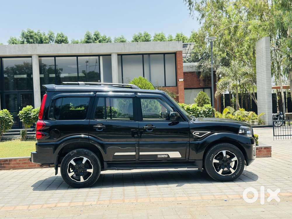 Mahindra Scorpio Classic 2.2 S 11 Mt 7 Str, 2024, Diesel