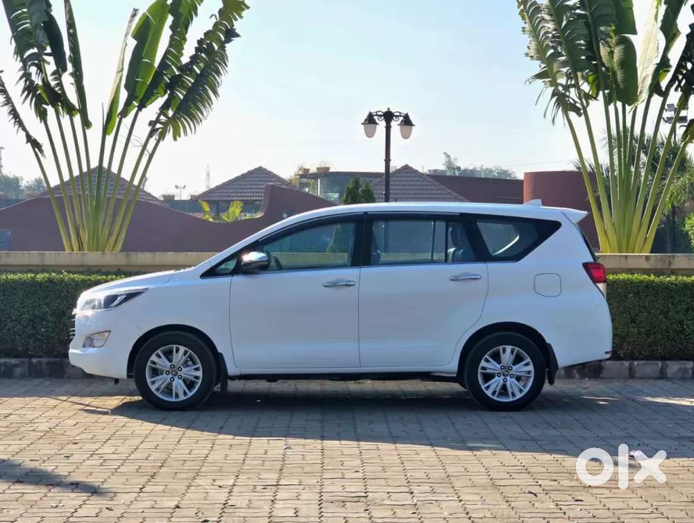 Toyota Innova Crysta 2.8 Zx At 7 Seater, 2019, Diesel