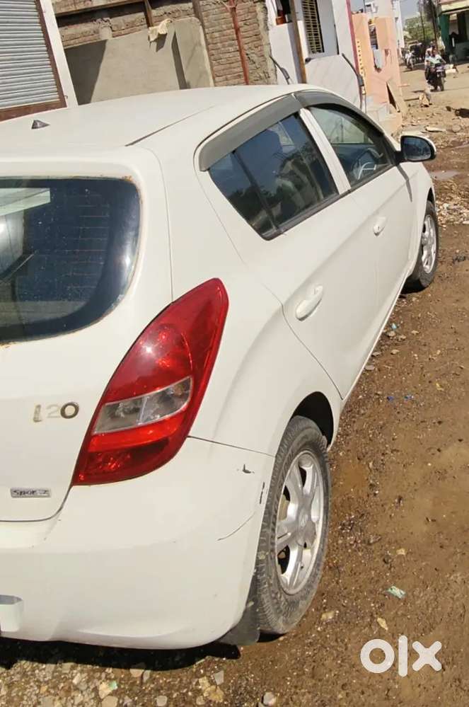 Hyundai New I20 2011 Diesel Mt