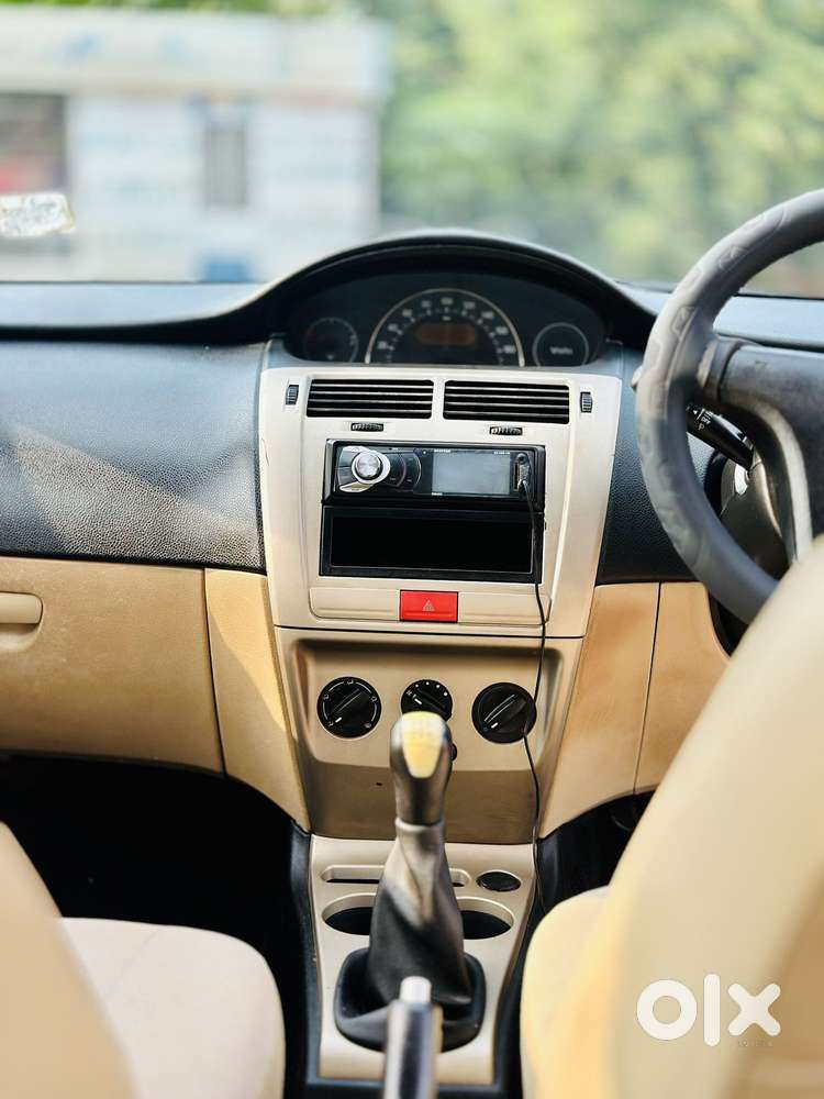 Tata Indica Vista Quadrajet Ls, 2012, Diesel