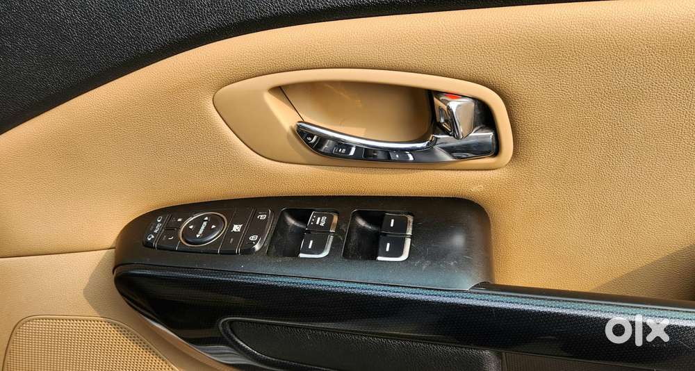 Kia Carnival Prestige, 2021, Diesel