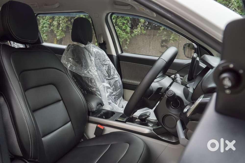 Tata Safari Pure Plus S At, 2025, Diesel