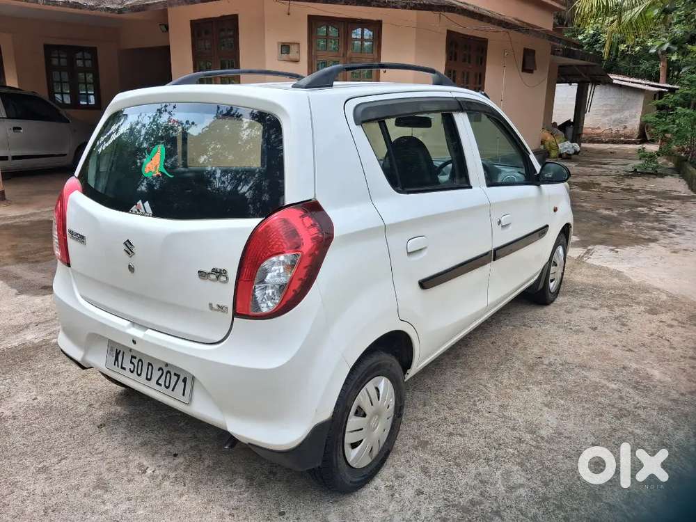 Infotainment System With Sub Woofer , Mobile Charger, New Tyres