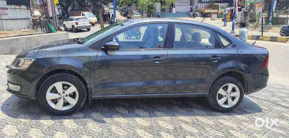 Skoda Rapid 1.5 Ambition 2017