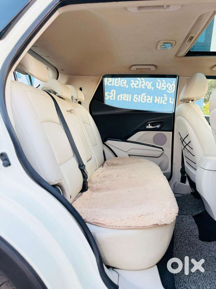 Mahindra Xuv300 W8 Option Diesel, 2019, Diesel