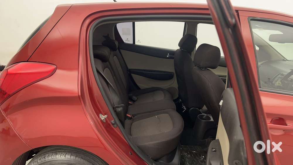 Hyundai I20 Sportz 1.4 Crdi, 2014, Diesel