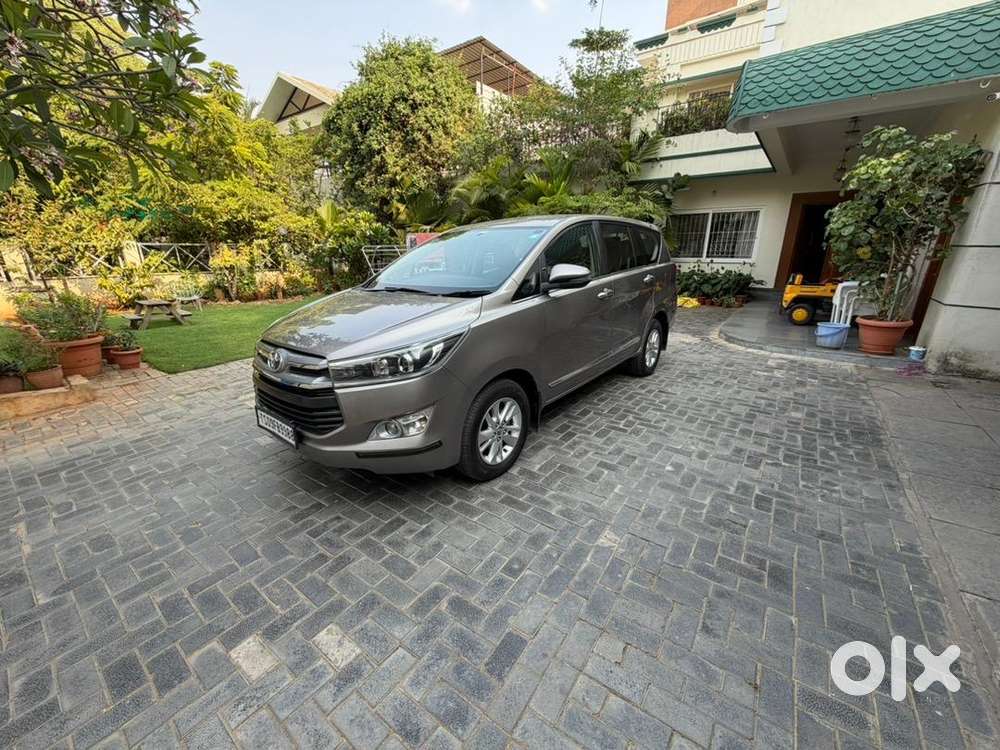 Toyota Innova Crysta