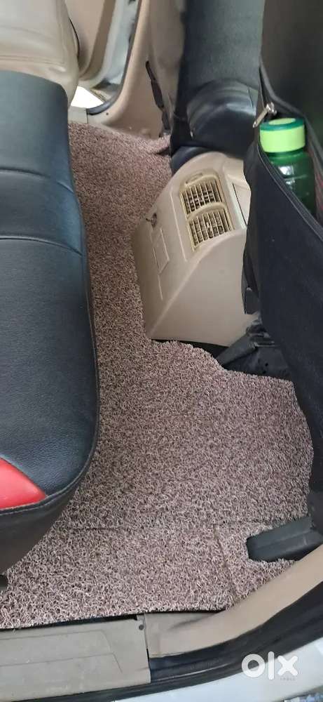 Tata Safari 2010 December Registration Diesel Well Maintained