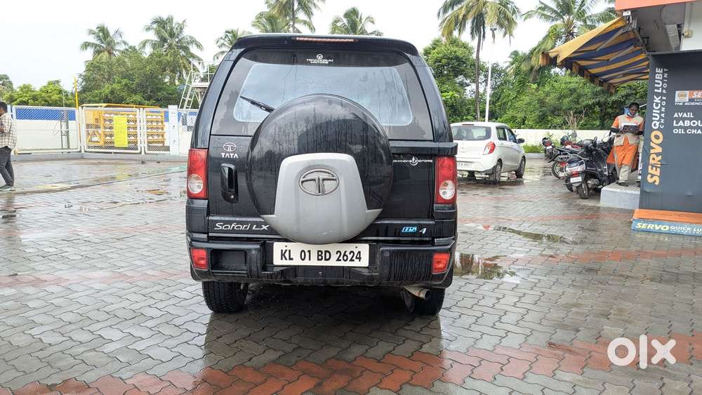 Tata Safari Dicor Lx 4x2 Bs Iv, 2011, Diesel
