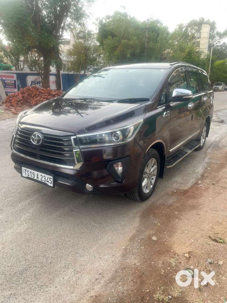Toyota Innova Crysta 2.4 Z 7 Str, 2017, Diesel