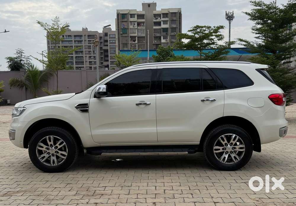 Ford Endeavour 3.2 Titanium At 4x4, 2017, Diesel