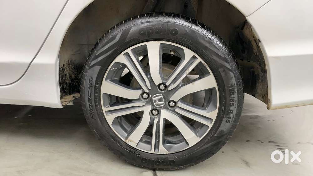 Honda City 1.5 V 4th Gen I-vtec Mt, 2020, Petrol