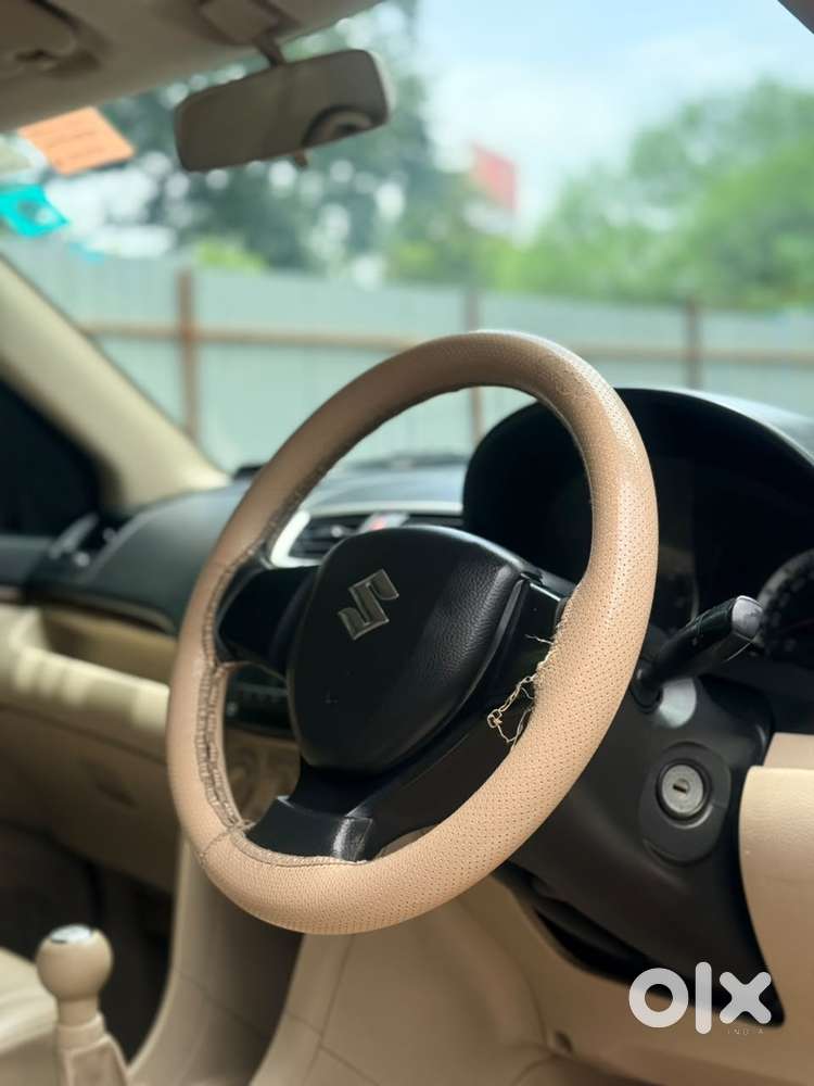 Maruti Suzuki Swift Dzire Vdi Bsiv, 2015, Diesel