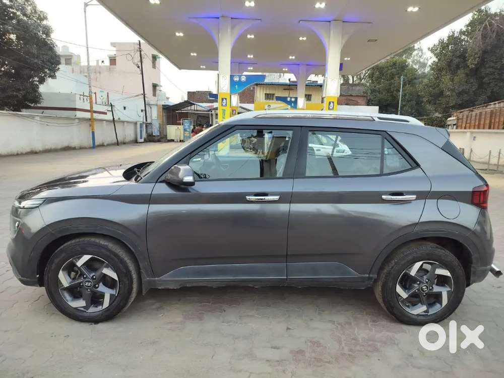 Hyundai Venue 2019 Diesel Well Maintained