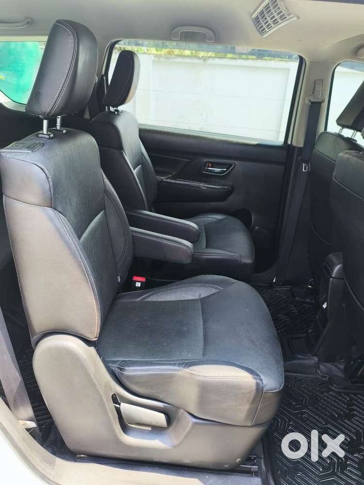 Maruti Suzuki Xl6 1.5 Alpha Mt, 2022, Petrol