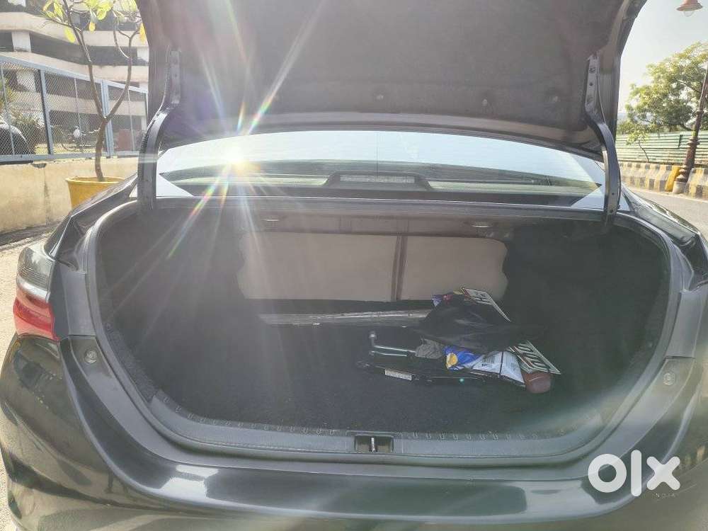 Toyota Corolla Altis G Hv At, 2017, Petrol