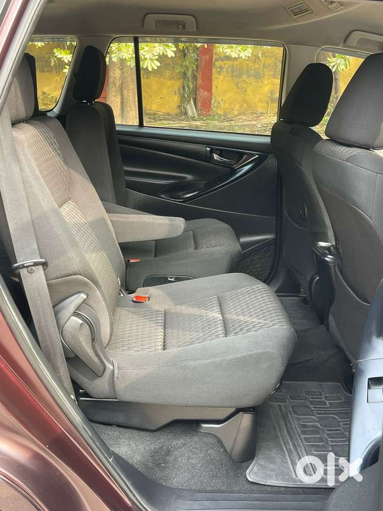 Toyota Innova Crysta