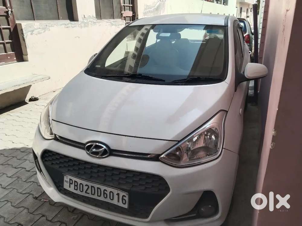 Hyundai Grand I10 2017 Petrol 22000 Km Driven