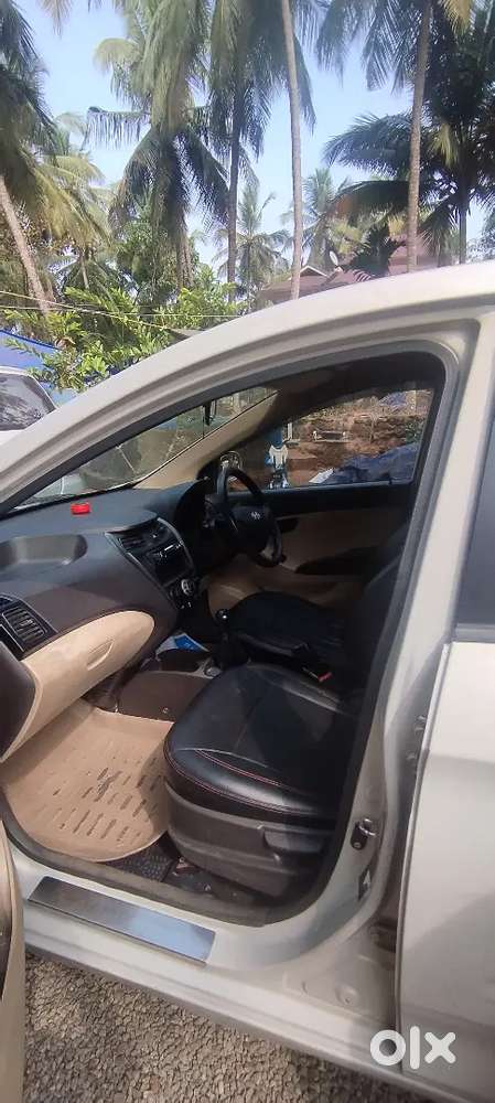 Hyundai Eon 2012 Petrol Well Maintained