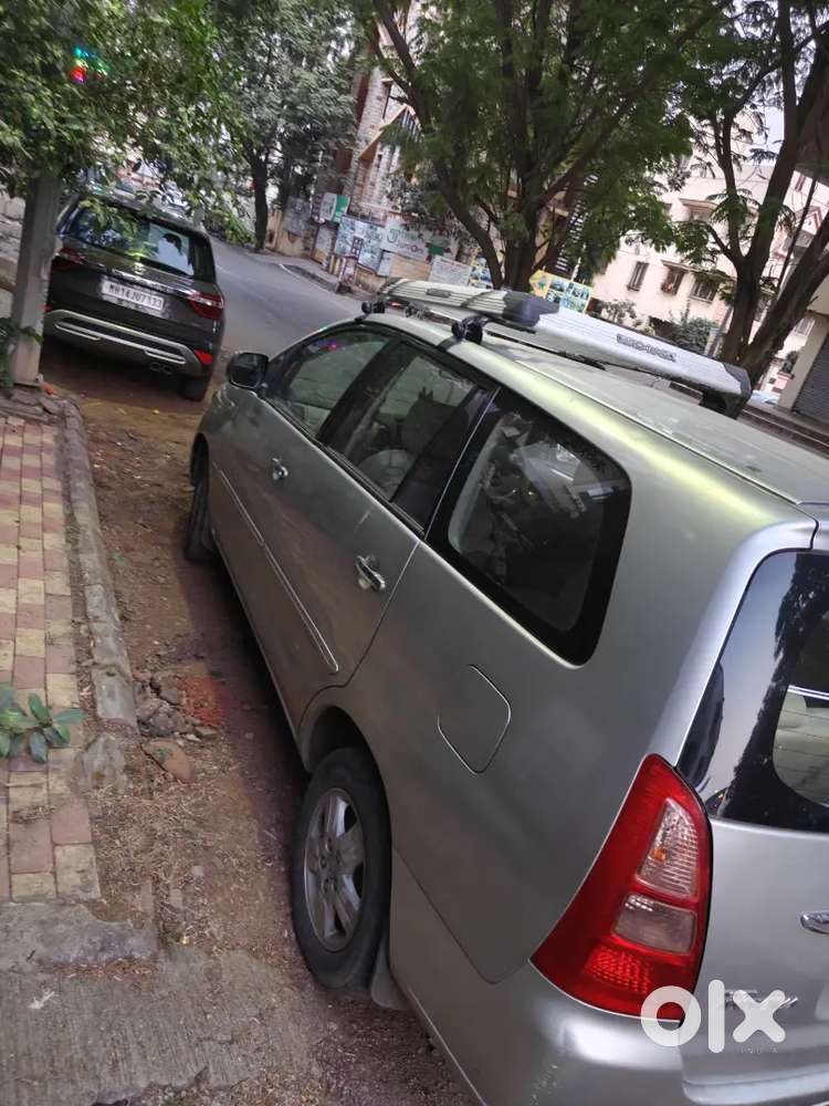 Toyota Innova 2007 Petrol + Cng 141590 Km Driven