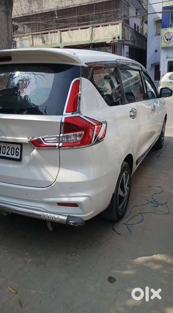 Maruti Suzuki Ertiga 2022-2023 Vxi Cng, 2021, Petrol
