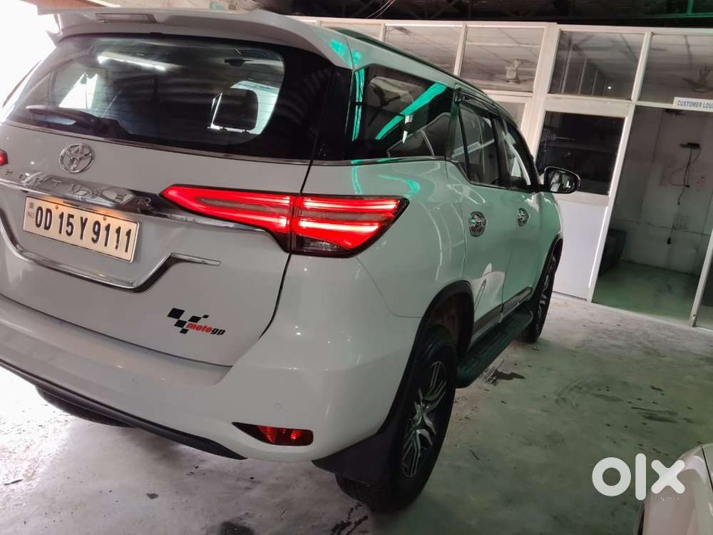 Toyota Fortuner Diesel Automatic 2027