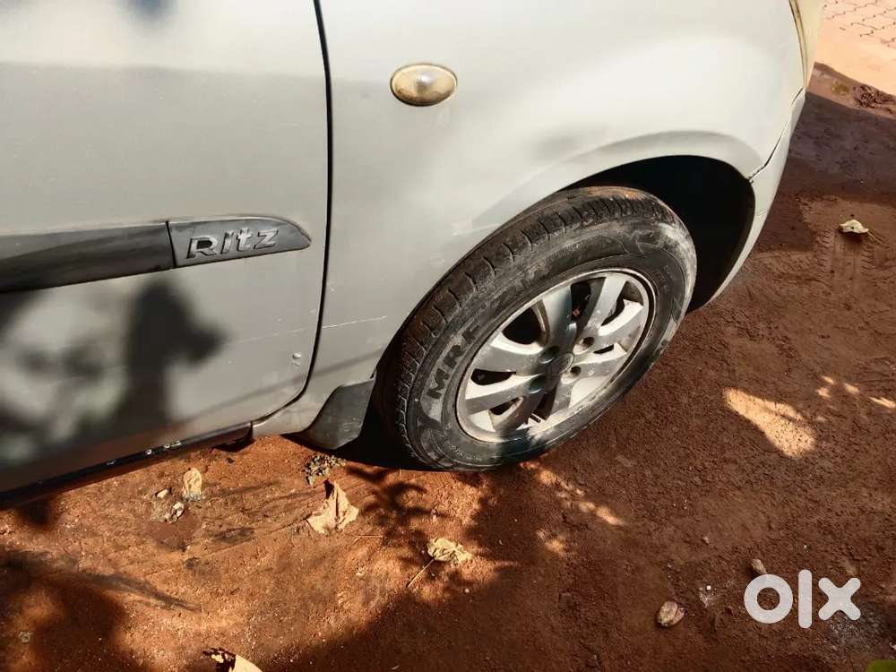 Maruti Ritz Zxi 2011 Top Model Petrol