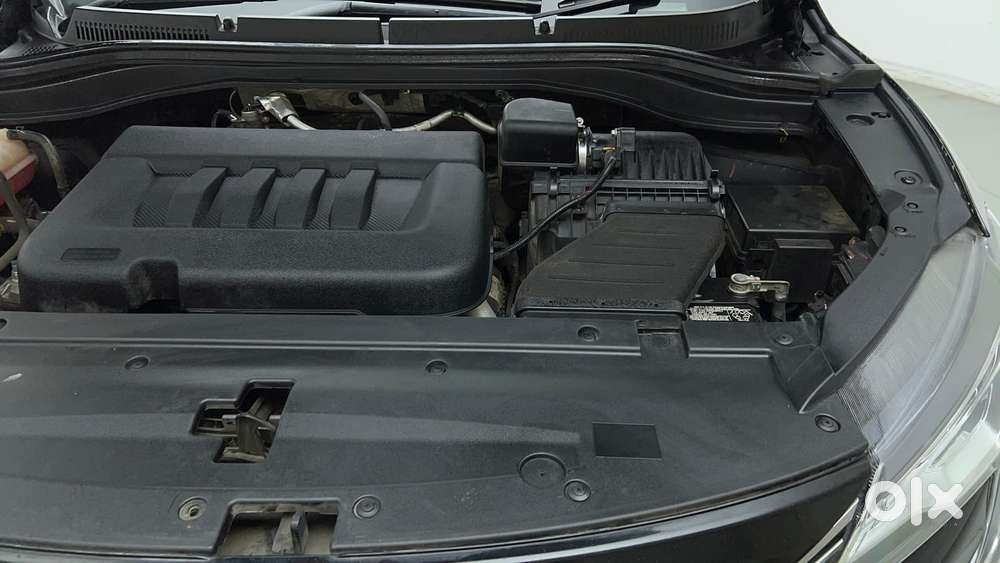 Mahindra Xuv700 2.2 Ax 5 Diesel Mt Str, 2024, Diesel