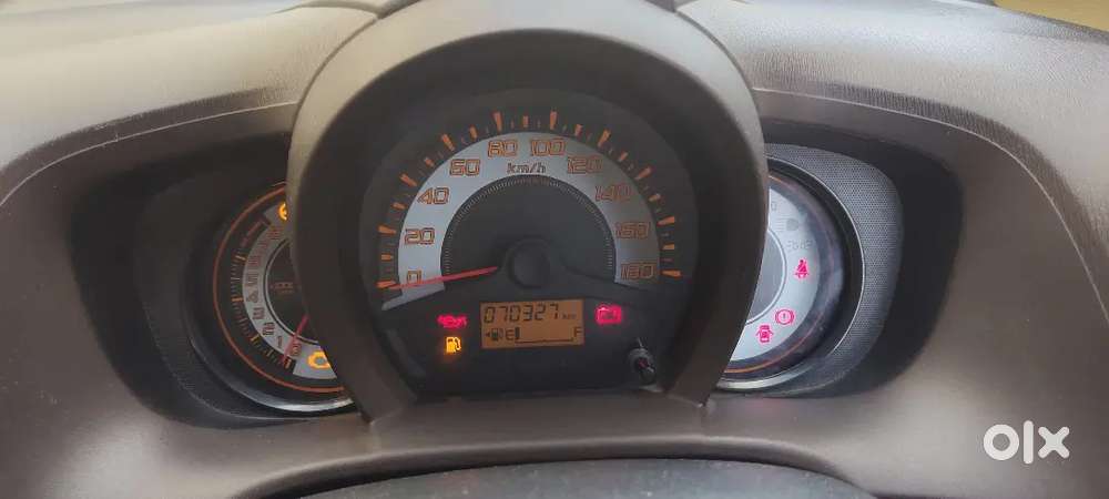 Honda Brio 2012 Petrol Well Maintained