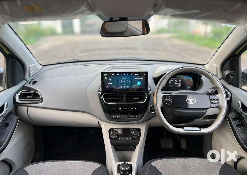 Tata Tiago Ev Xz Plus Tech Lux Lr, 2025, Electric