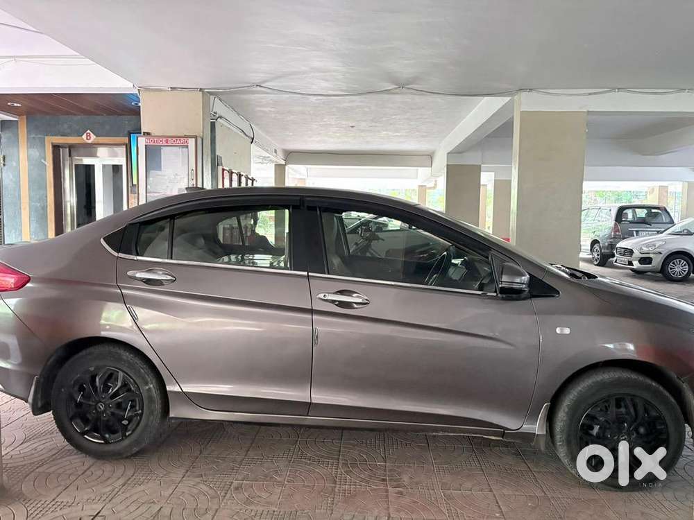 Honda Petrol Car 2016