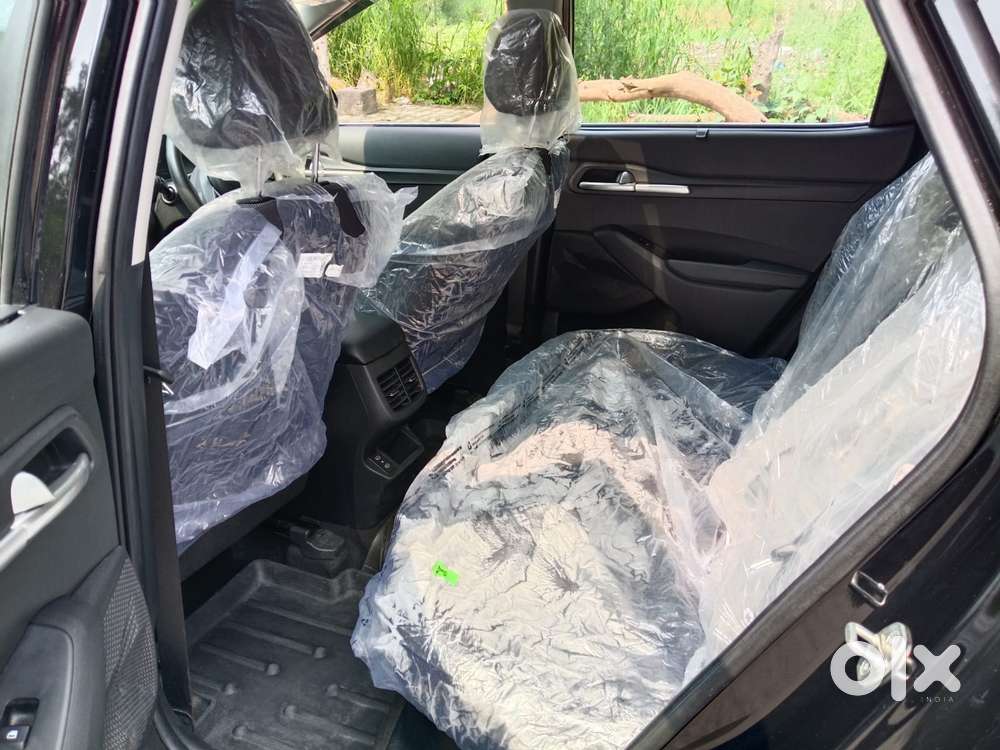 Kia Seltos Htk G, 2025, Petrol