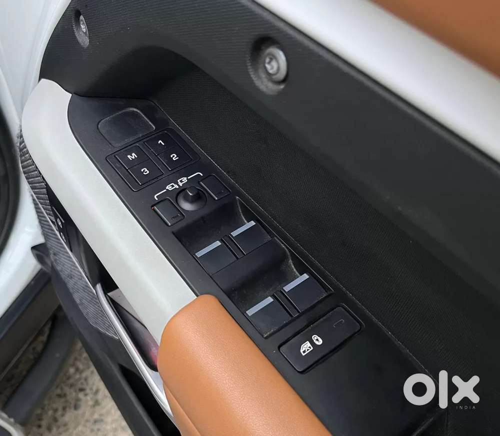 Land Rover Defender, 2025, Petrol