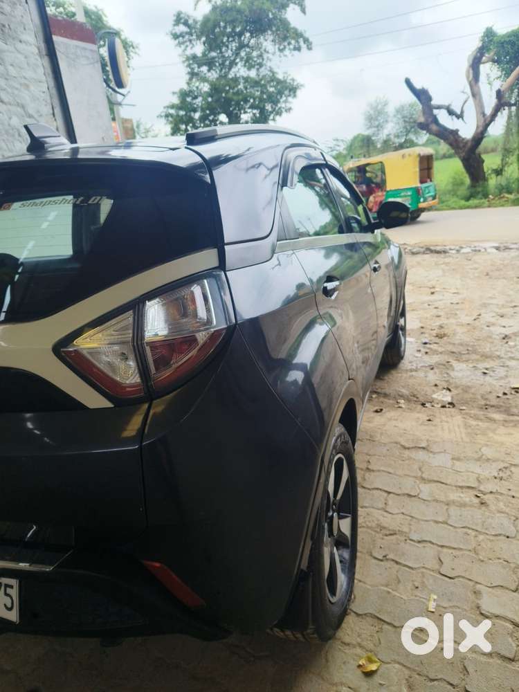 Tata Nexon 1.2 Revotron Xz Plus Dual Tone, 2018, Diesel