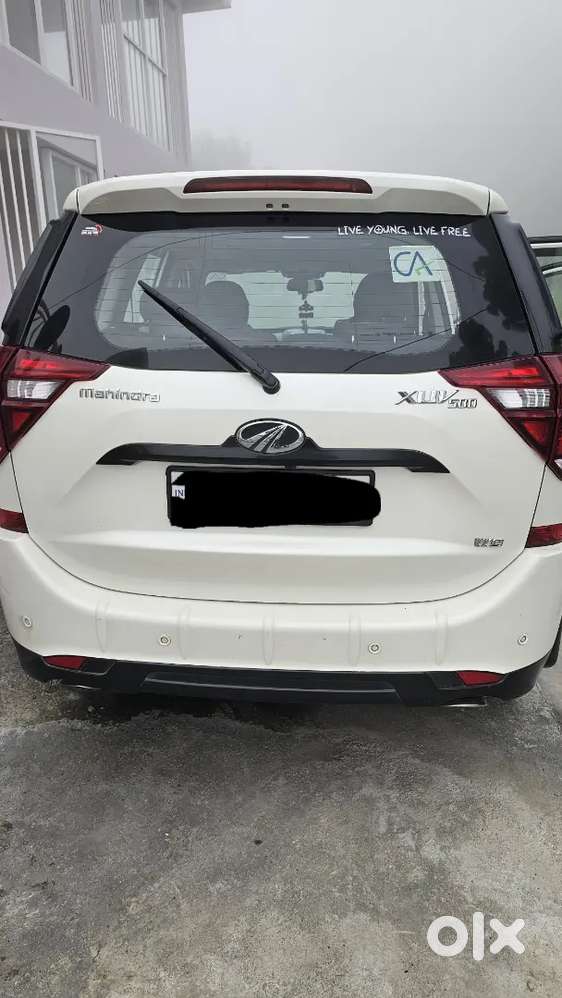 Mahindra Xuv500 W9 With Sunroof