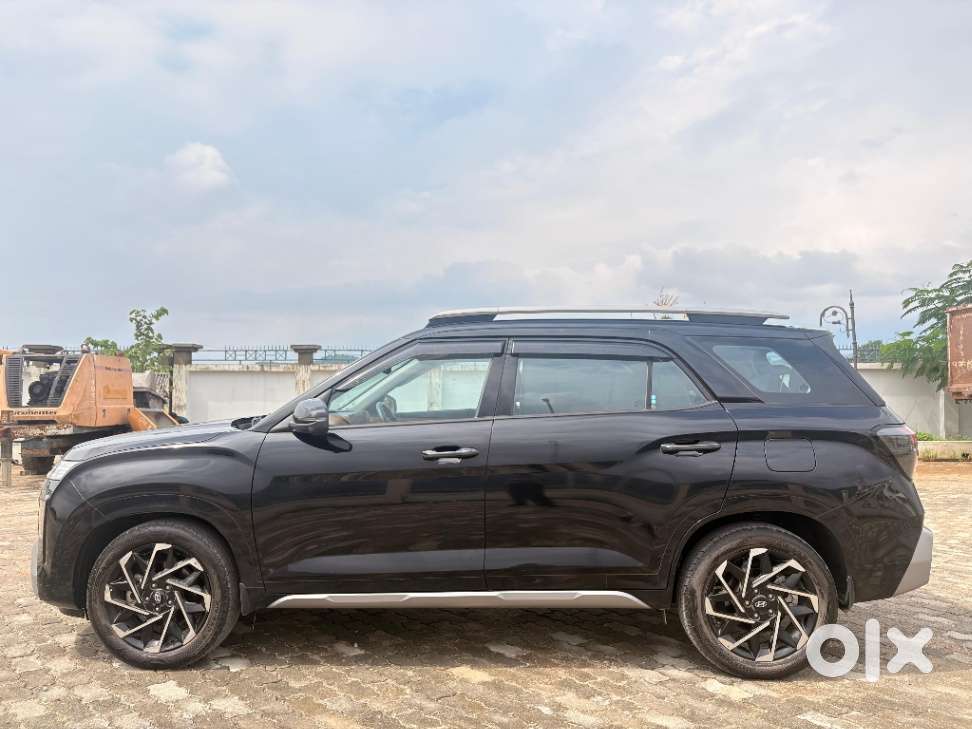 Hyundai Alcazar Signature 1.5 Petrol Dct 6str, 2024, Petrol