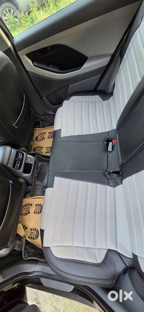 Hyundai Creta Ex Mt, 2025, Petrol